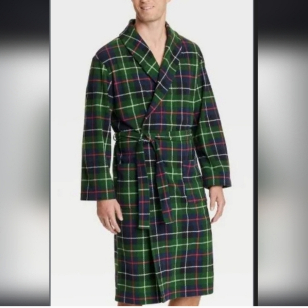 NWT GOODFELLOW AND CO. Men's Flannel Green Plaid Tartan Style Shawl Collar Robe